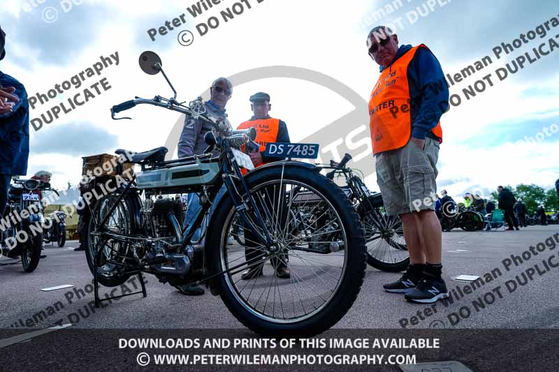 Vintage motorcycle club;eventdigitalimages;no limits trackdays;peter wileman photography;vintage motocycles;vmcc banbury run photographs